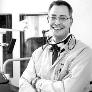 Jonathan-Bechtel-DDS-blackwhite Jonathan-Bechtel-DDS-blackwhite